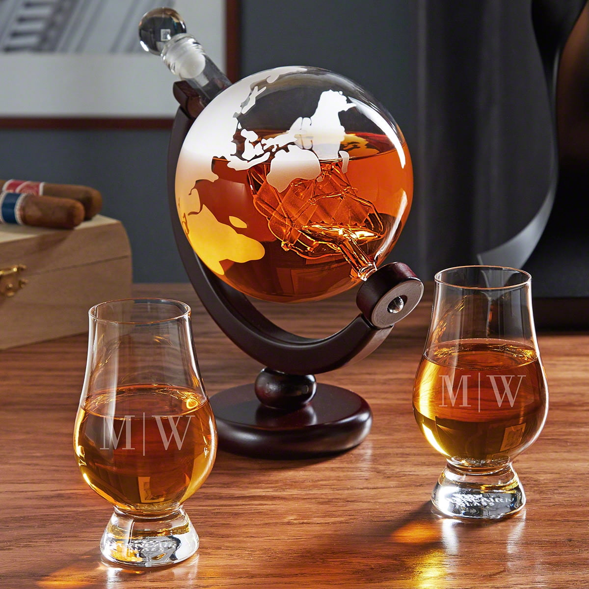Quinton-Globe-Decanter-with-Personalized-Glencairn-Glasses_9a877ffe-85a3-43f9-9e13-d98957a16896.f5c5e9e202d6a360866ced2a34092c61.jpeg