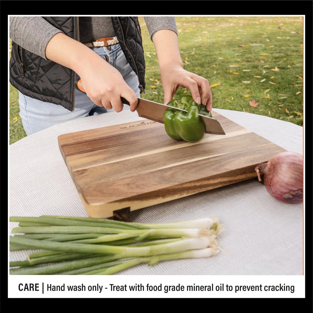 2-pack-blackstone-acacia-wood-griddle-top-cutting-board-with-feet-9.jpeg