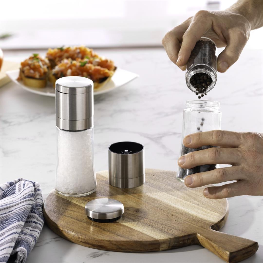 4-pack-kamenstein-elite-prefilled-salt-and-pepper-grinder-set-15.jpeg