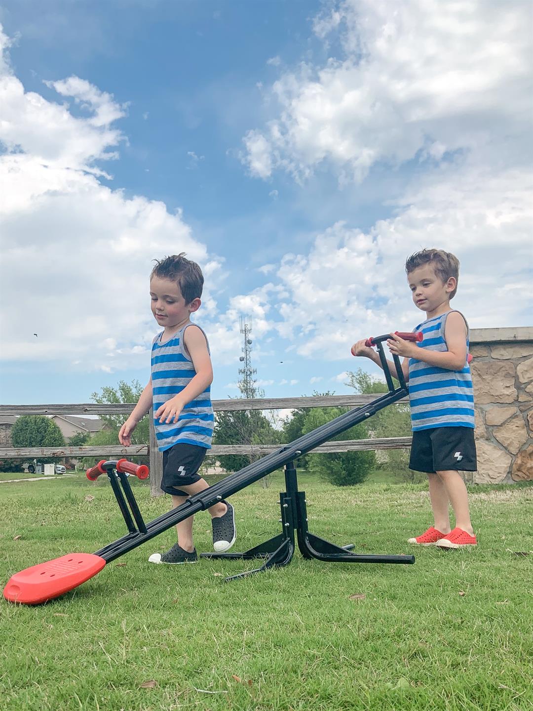 Gener8 Metal Teeter Totter GS28277, Recommended for Ages 3 Years and up - Image 2