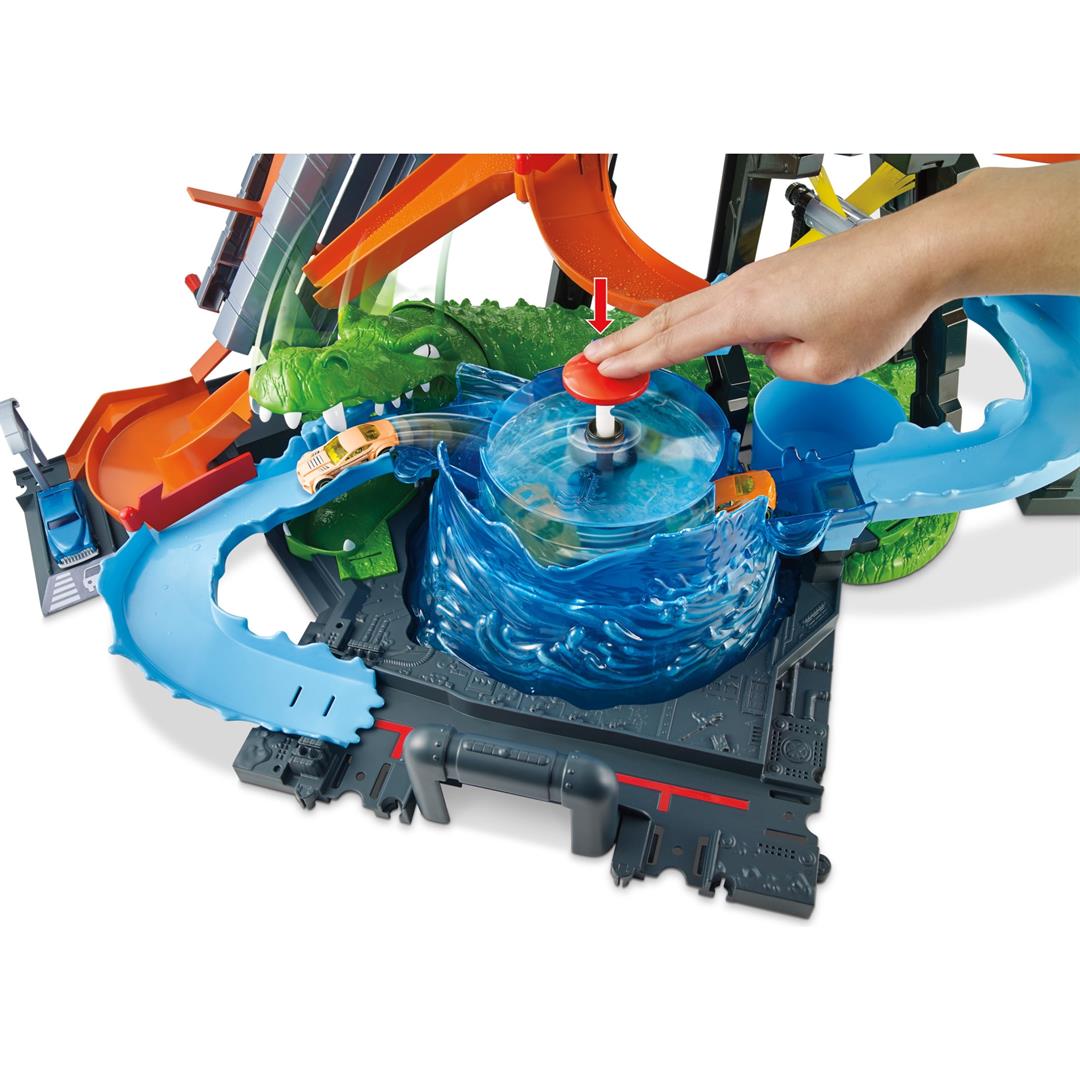 Hot Wheels Ultimate Gator Car Wash Playset with Color Shifters Toy Car in 1:64 Scale, 19.69 in - Image 3
