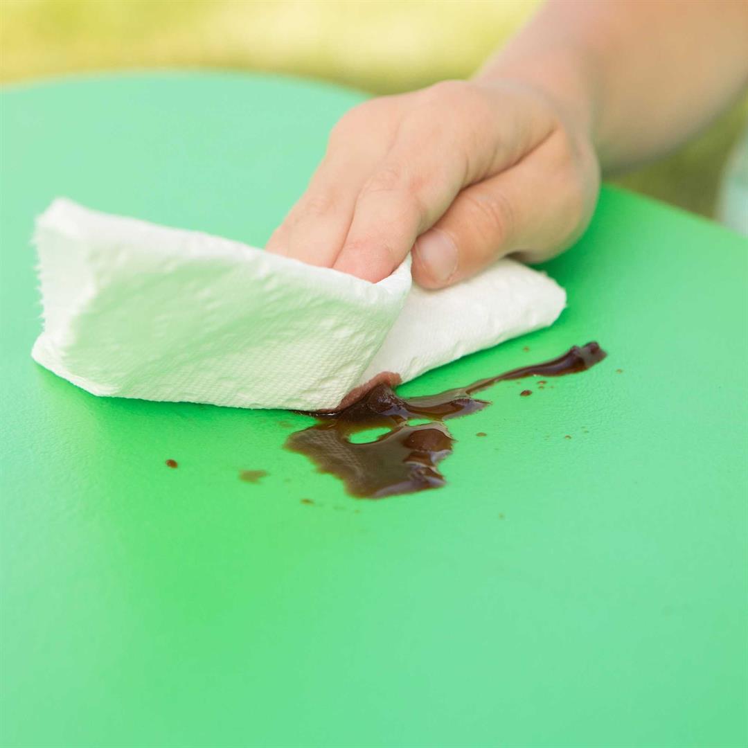 Lifetime Children's Polyethylene Picnic Table , Spring Green (260262) - Image 7