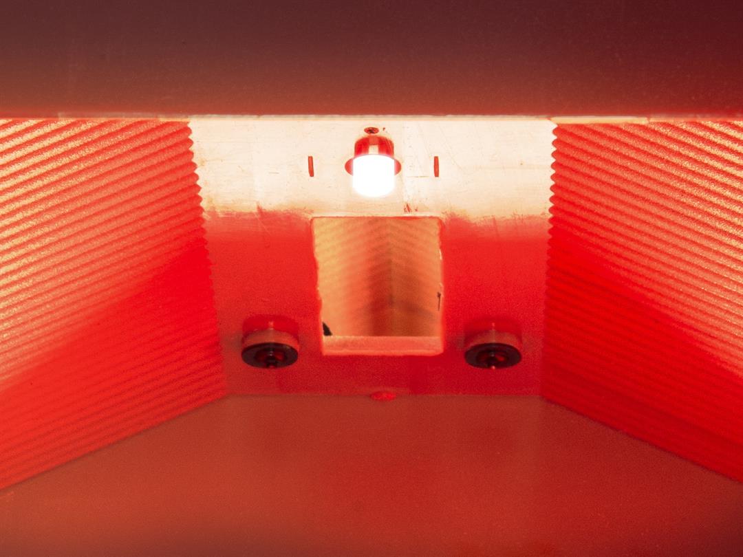 Lionel Illuminated Winter's O Gauge Covered Bridge Model Train Operating Accessory - Image 12