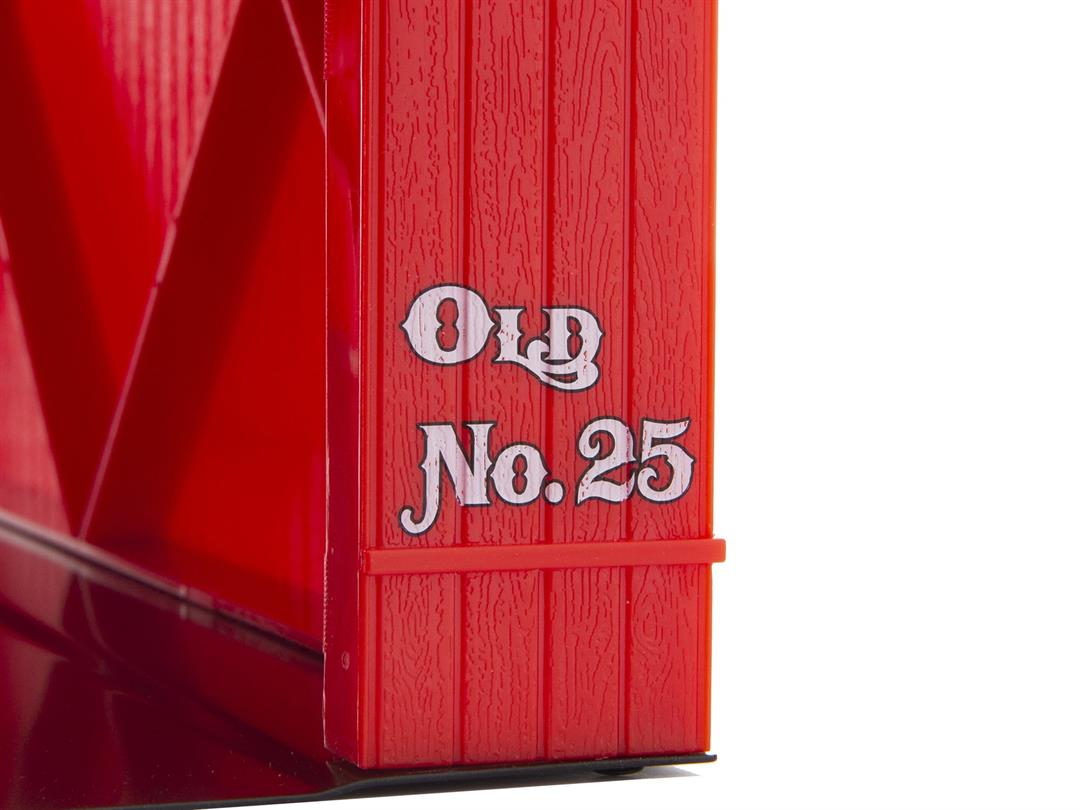 Lionel Illuminated Winter's O Gauge Covered Bridge Model Train Operating Accessory - Image 2