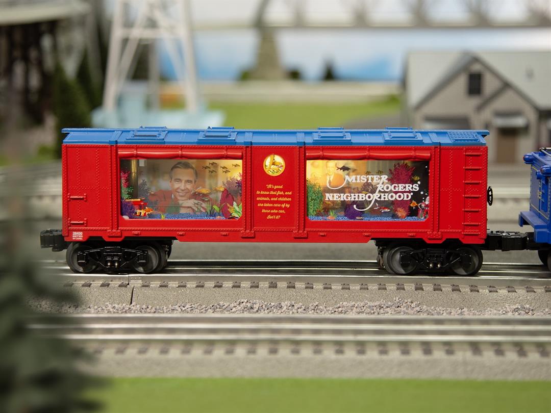 Lionel Mister Rogers Aquarium Model Train Car with Interior Illumination - Image 4