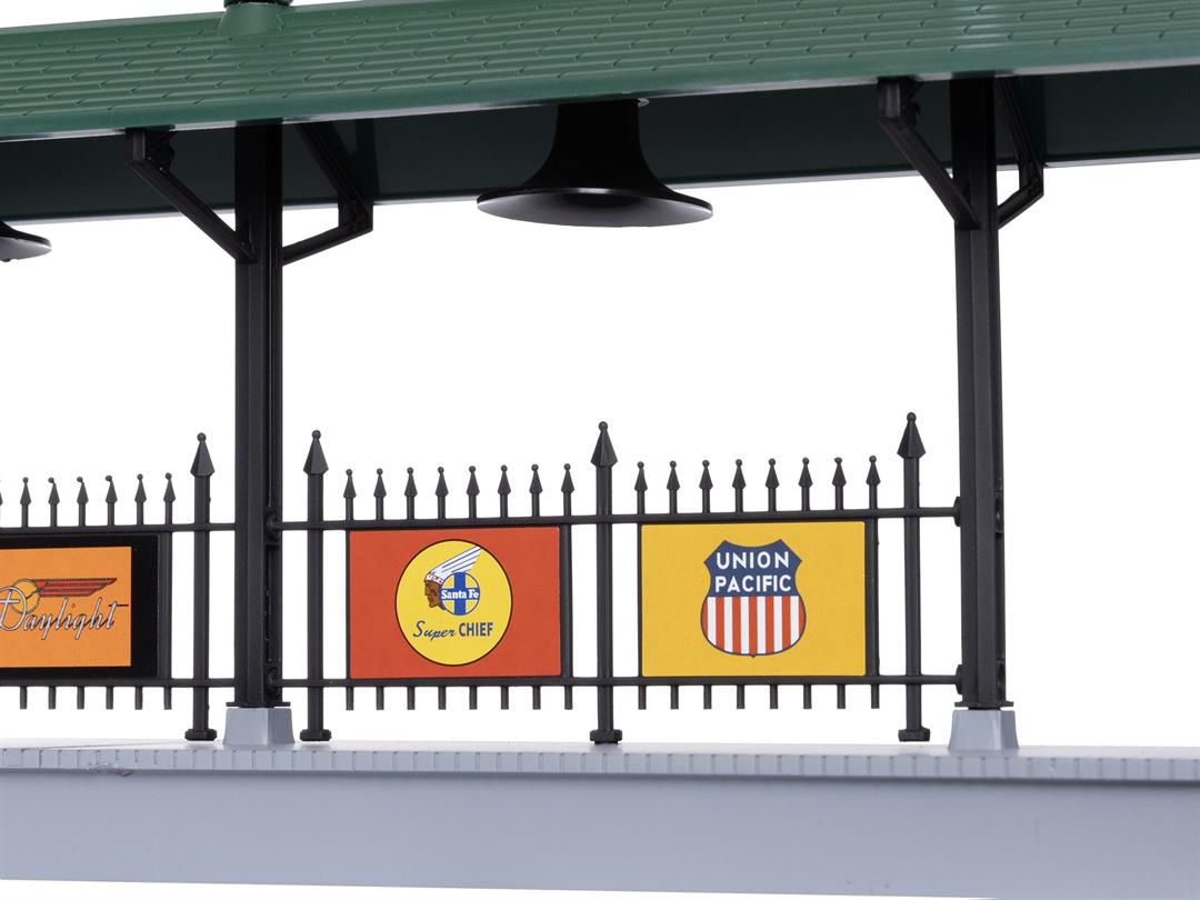 Lionel O Scale Santa Fe Illuminated Station Platform Model Train Accessory - Image 5