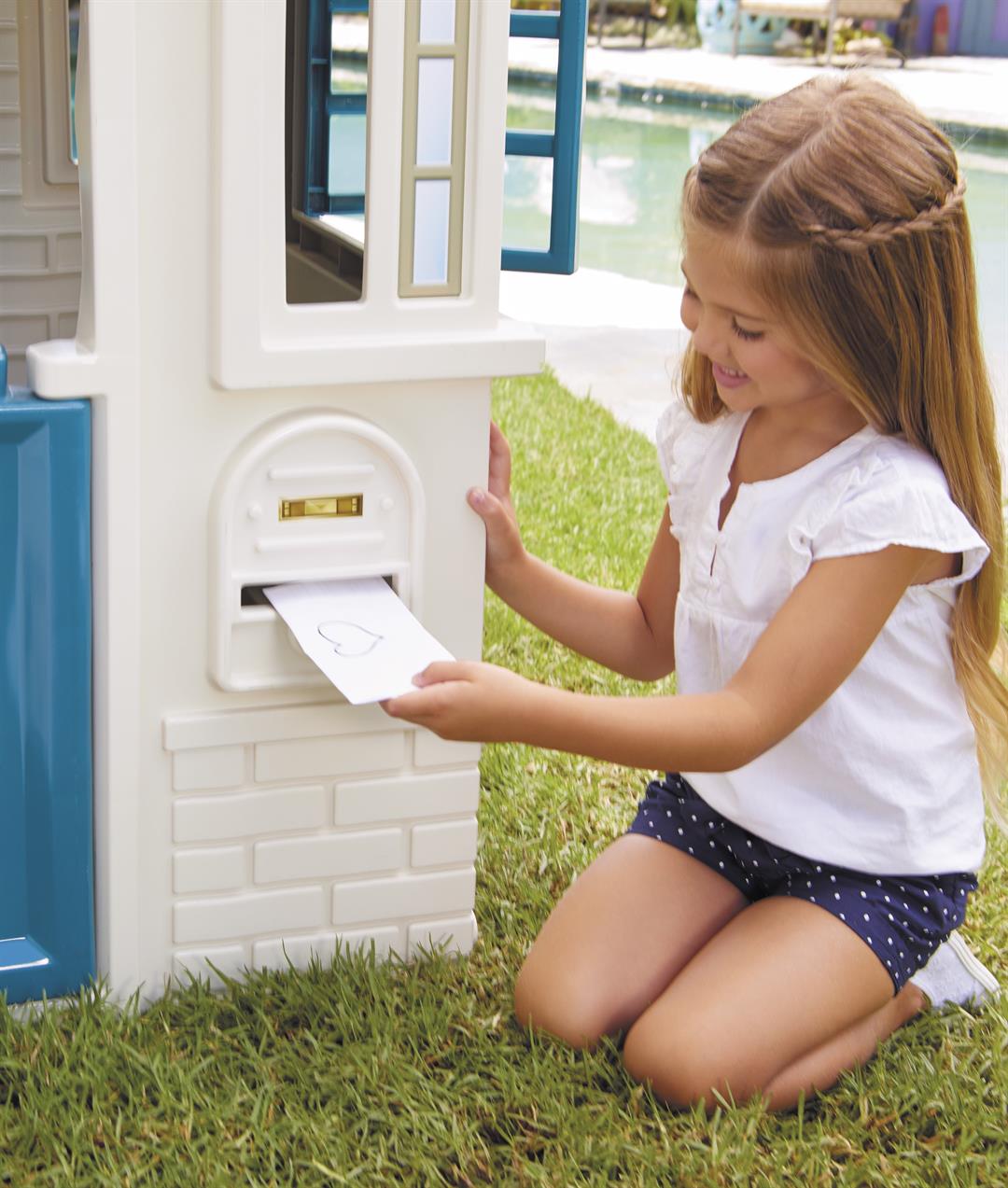 Little Tikes Cape Cottage Pretend Playhouse with Working Door, Toddlers Ages 2+, Blue - Image 3