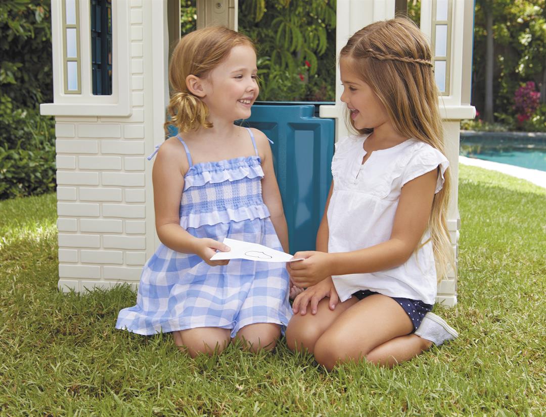 Little Tikes Cape Cottage Pretend Playhouse with Working Door, Toddlers Ages 2+, Blue - Image 6