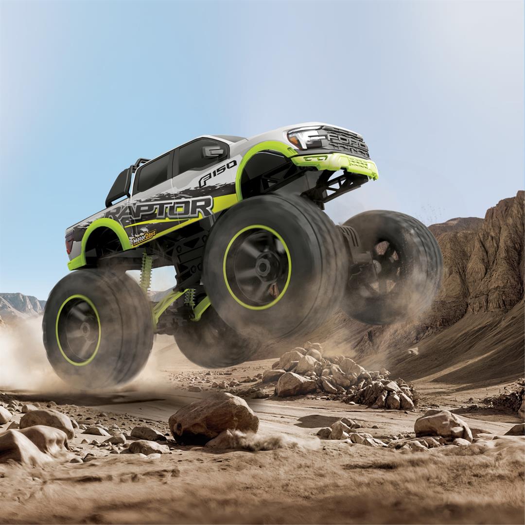 Motor Dayz (1:10) Ford F-150 Heavy Metal Remote Control 4X4 Truck, R2-10T89U-SV, Child - Image 3