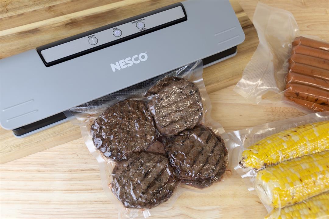 nesco-vsc1-vacuum-sealer-machine-value-pack-with-50-bags-25-gallon-25-quart-compact-food-sealer-with-pulse-mode-perfect-for-leftovers-8.jpeg