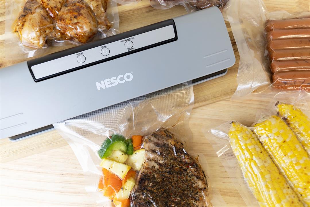 nesco-vsc1-vacuum-sealer-machine-value-pack-with-50-bags-25-gallon-25-quart-compact-food-sealer-with-pulse-mode-perfect-for-leftovers-9.jpeg