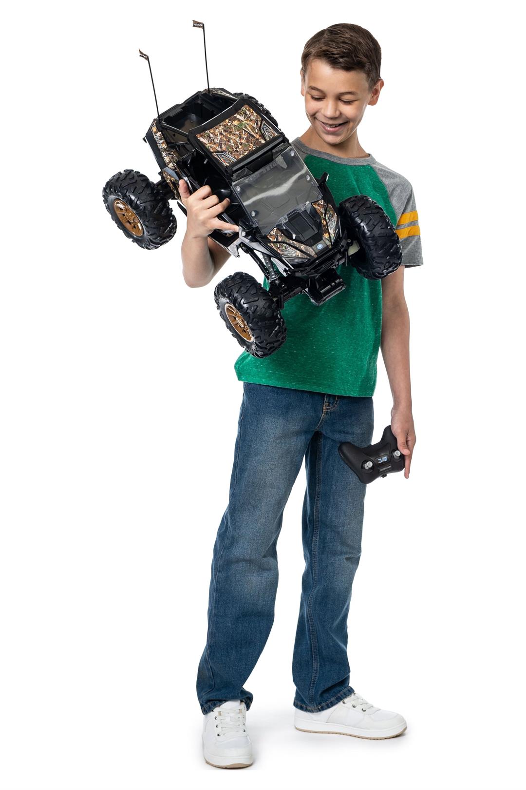 New Bright (1:5) Polaris RZR XP Pro 12.8V Battery Remote Control Camo ATV 2.4GHz, 60875U Child - Image 6