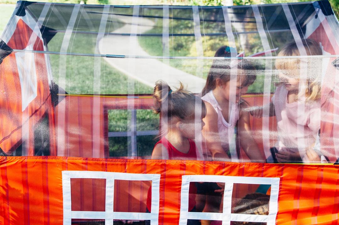 Pacific Play Tents Barnyard Playhouse Tent Red Polyester, Child - Image 17