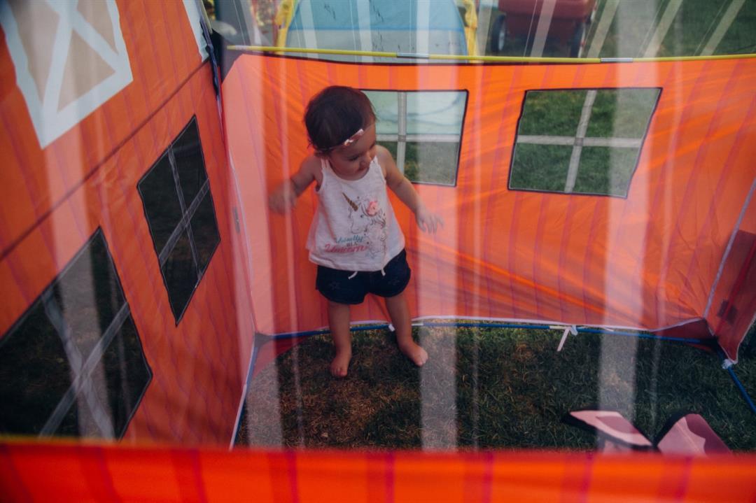 Pacific Play Tents Barnyard Playhouse Tent Red Polyester, Child - Image 4