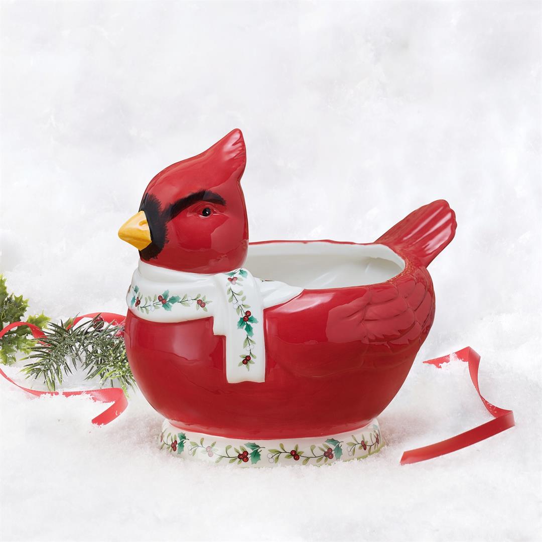 pfaltzgraff-winterberry-dolomite-45-oz-cardinal-treat-bowl-6.jpeg