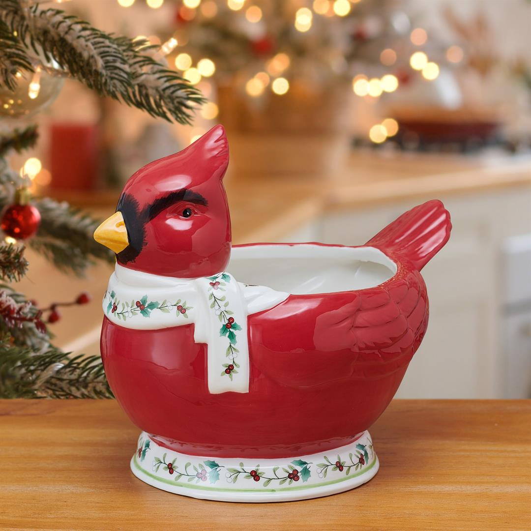 pfaltzgraff-winterberry-dolomite-45-oz-cardinal-treat-bowl-8.jpeg