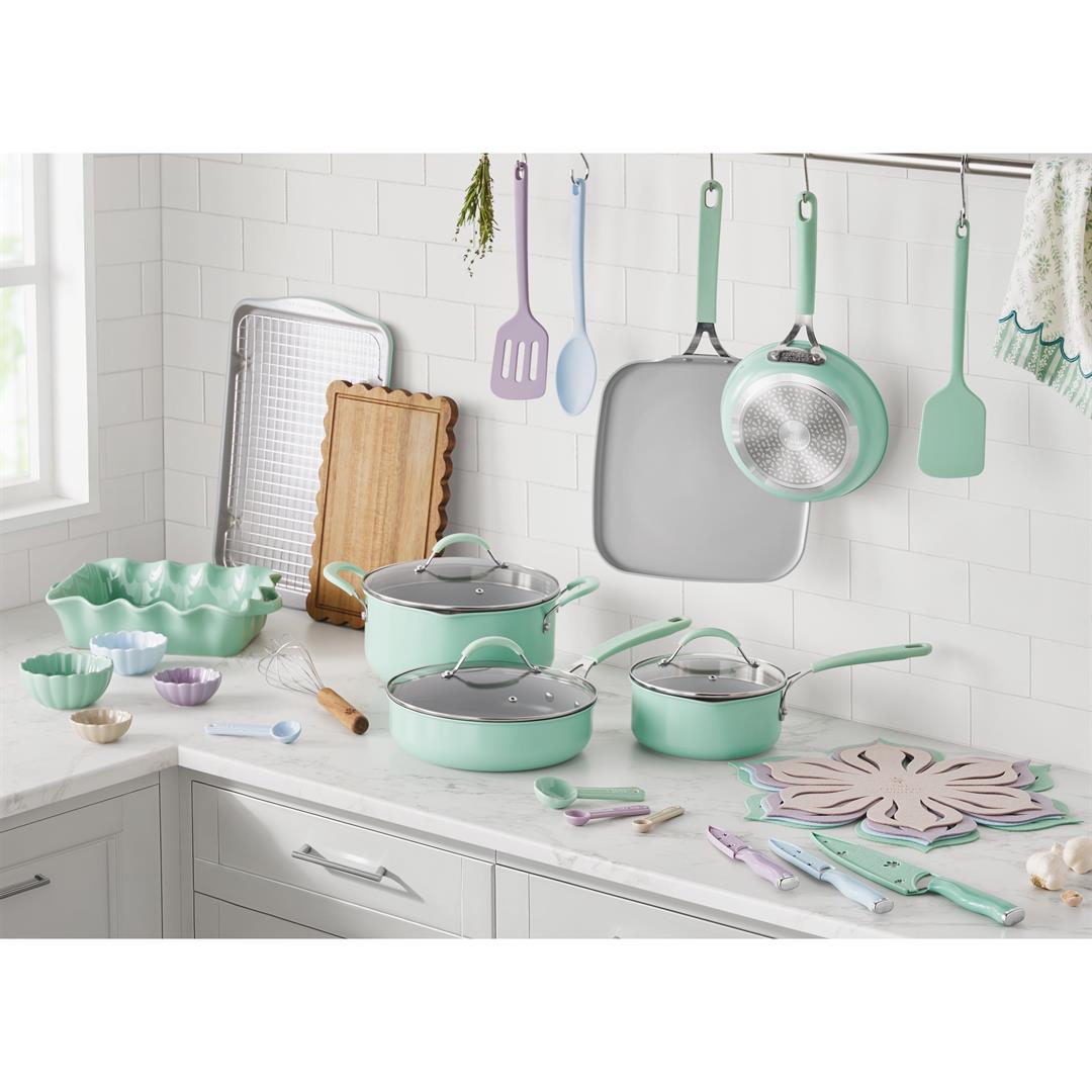 the-pioneer-woman-ceramic-nonstick-cookware-and-bakeware-set-sutton-34-piece-green-19.jpeg