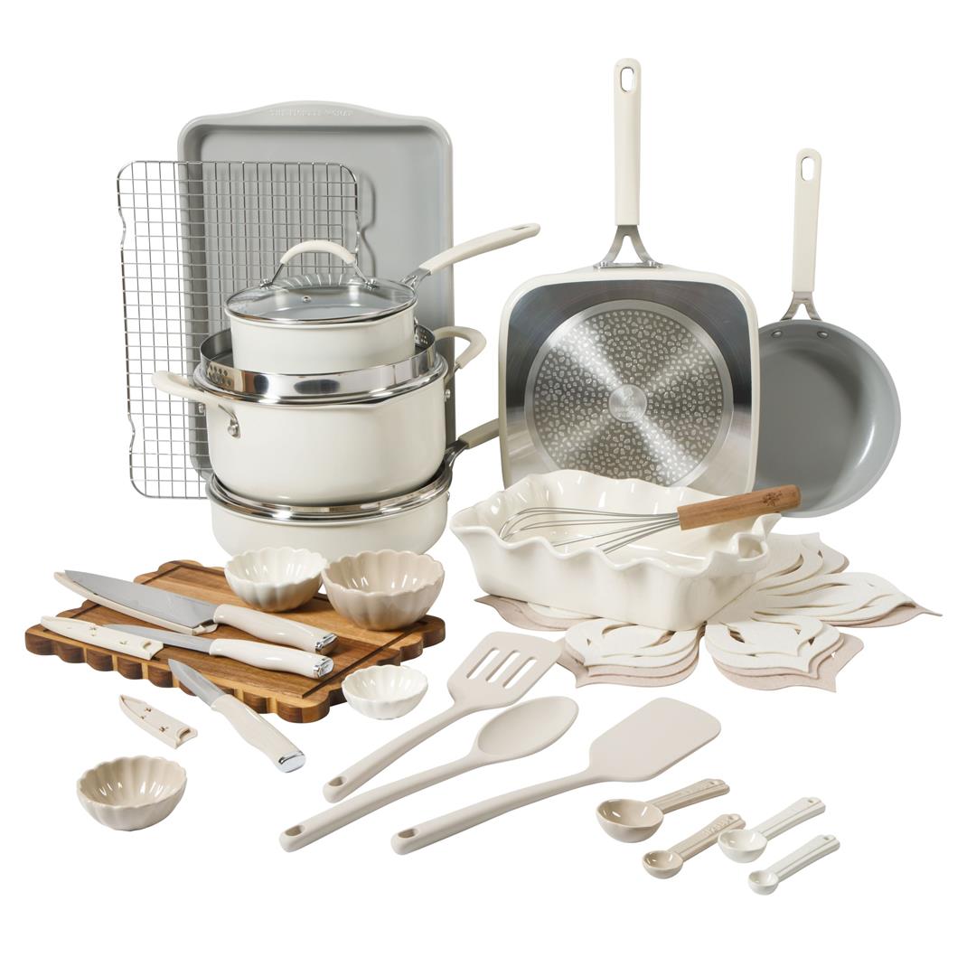 the-pioneer-woman-sutton-34-piece-ceramic-nonstick-cookware-and-bakeware-set-beige-33.jpeg