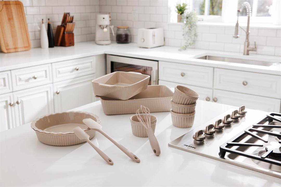 thyme-table-10-piece-ceramic-bakeware-set-taupe-4.jpeg